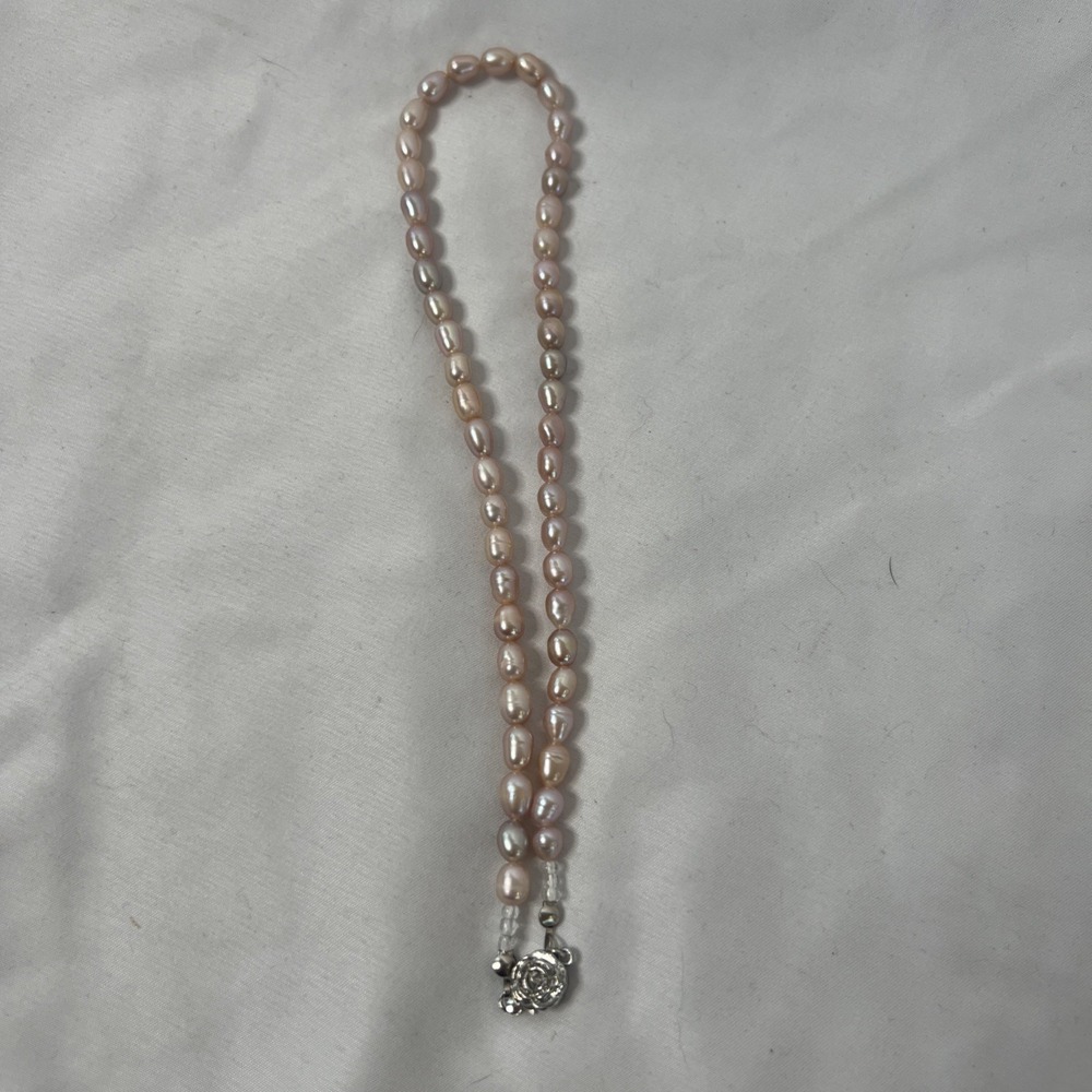 Pearl Necklace‎ With Silver Rose Bud Closure Soft Pink Women's Jewelry - Picture 2 of 10